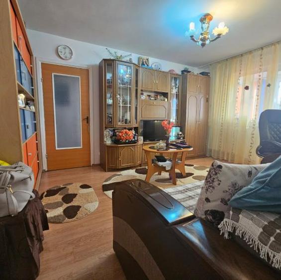Apartament 2 camere mobilat,utilat Astra - Berzei