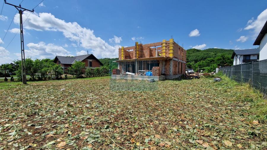 Duplex spatios 4 camere, Tauții-Măgherăuș 0%Comision