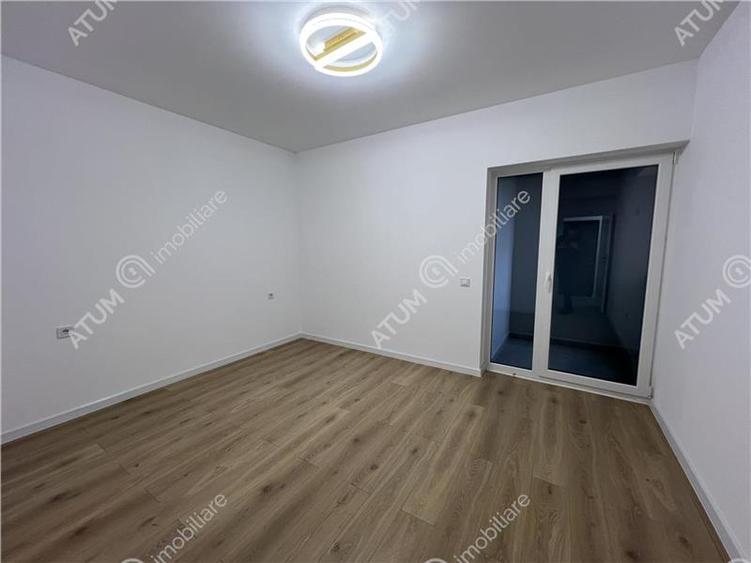 Apartament intabulat de 3 camere cu 2 balcoane pe Calea Surii Mici
