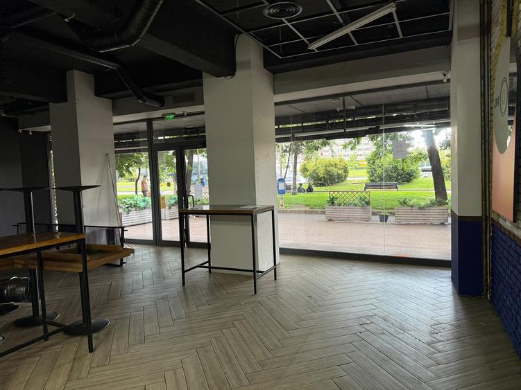 Mosilor- Stefan cel Mare | Spatiu comercial | 220 mp | Vad foarte bun
