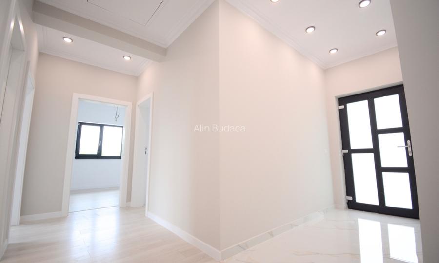 Casă de vanzare 4 camere, 85 mp utili, 416 mp teren | Breazu  | 220.000 EURO - 12