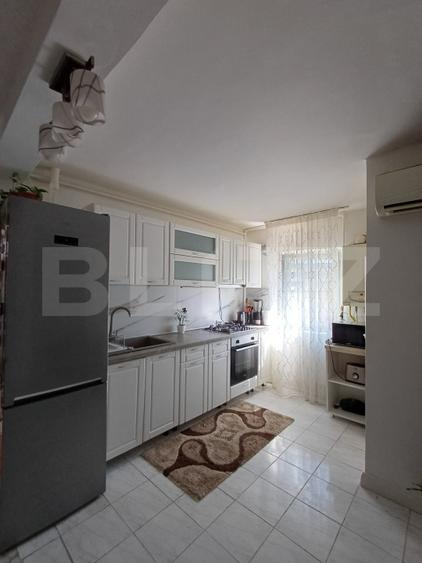 Apartament 3 camere, 74 mp zona centrala in Campia Turzii