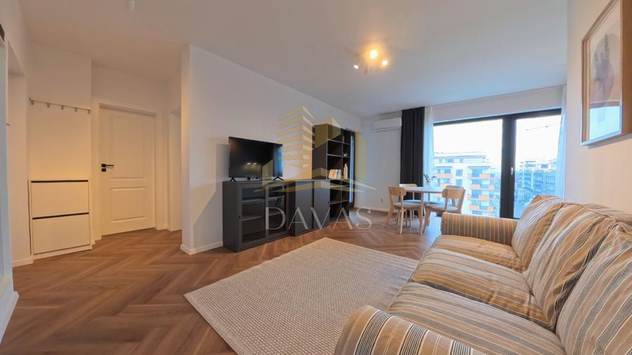 Apartament de 2 camere semidecomandat | Între Lacuri