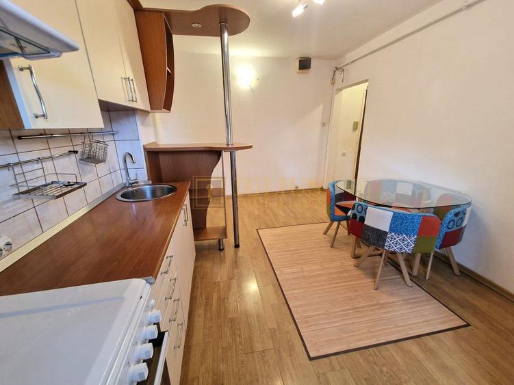 Apartament cu 2 camere in Complexul Studentesc