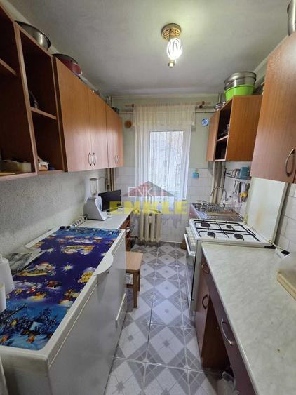 De vânzare apartament 2 camere – Zona Primăverii, Aleea Nucului - 5