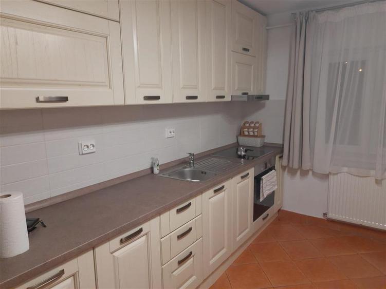 Renovat cu Centrala zona Lipovei