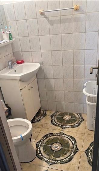 UNIRII /Zepter,bloc monolit din anii 2000,stradal pe GOGA,vedere mixta,etaj4/8