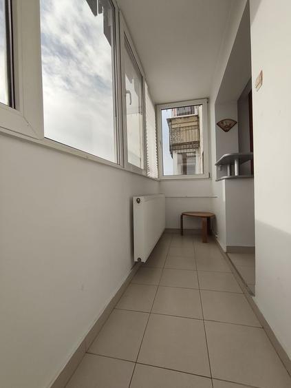 APARTAMENT 3 CAMERE SIMION BARNUTIU