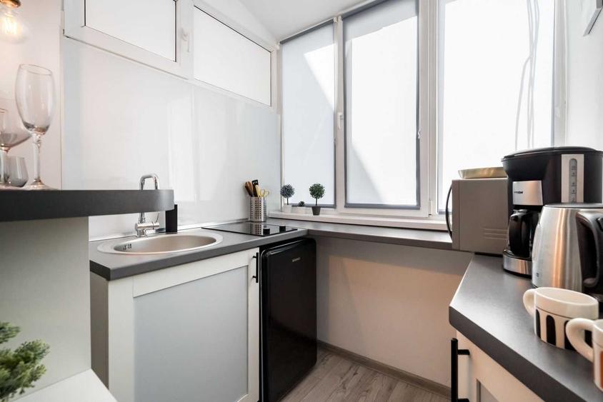 AMAZING STUDIO | CONSTANTIN NACU | QG955