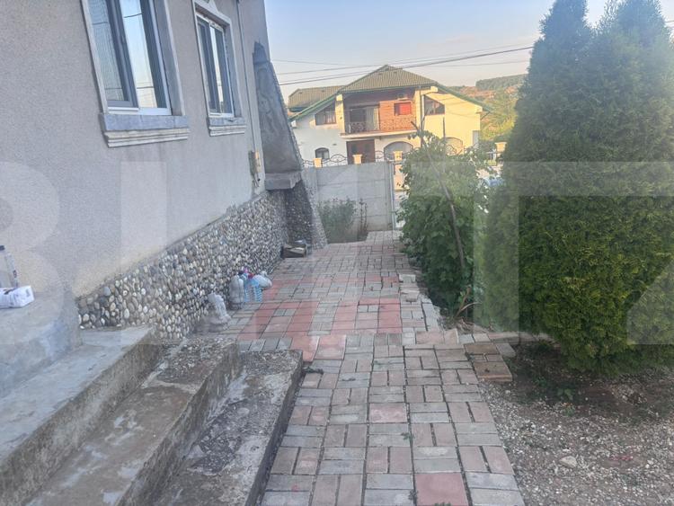 CASA INDIVIDUALA CU TEREN GENEROS DE 2000 MP-BALDOVINESTI OLT