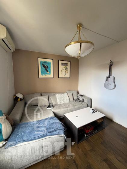 Apartament 3 camere de vanzare centru Republicii Casa de Cultura parcare curte