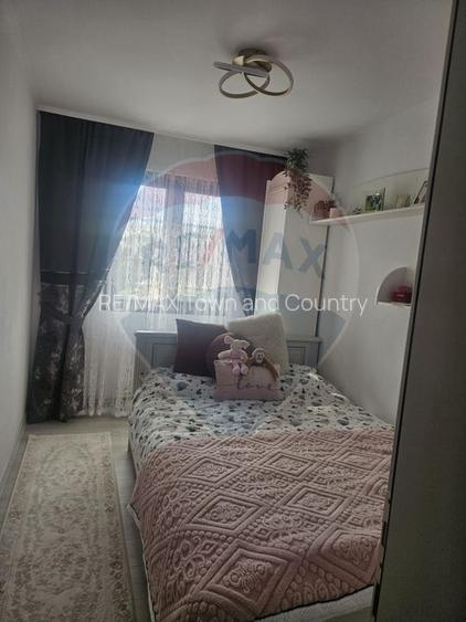 Apartament cu 3 camere de vânzare - 3