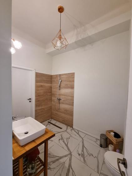 Apartament spatios, 148mp, la casa, zona Andrei Muresanu