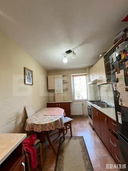 Apartament 3 camere, 2 băi, 66 mp – zona Unirii