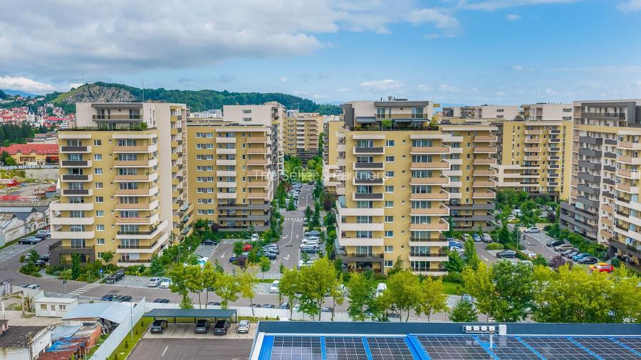 Complex Urban Plaza | Suprafata Generoasa - 45