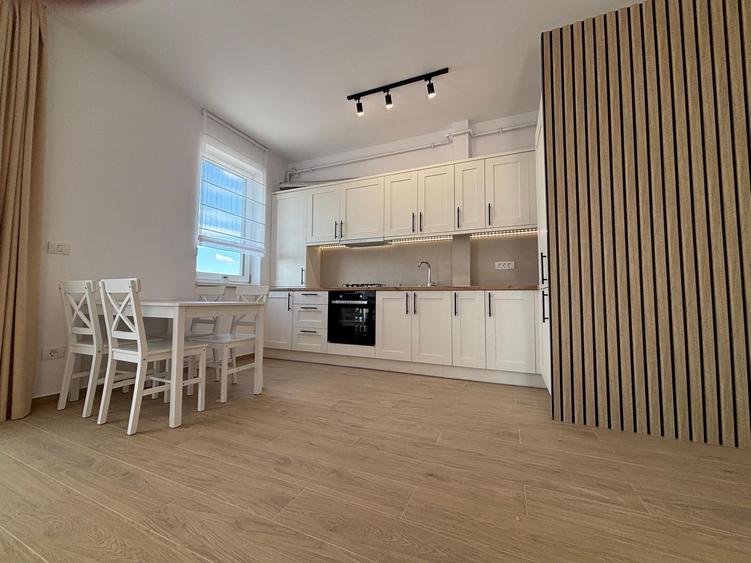 Apartament 2 camere, langa Shopping City, etaj 3, bloc cu lift, parcare.