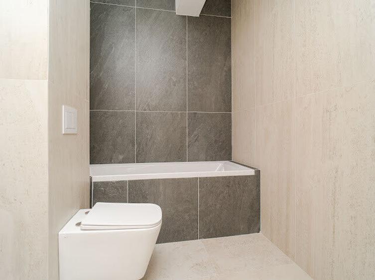 APARTAMENT CU 2 CAMERE, BALCON GENEROS, COMPLEX REZIDENTIAL GALATA