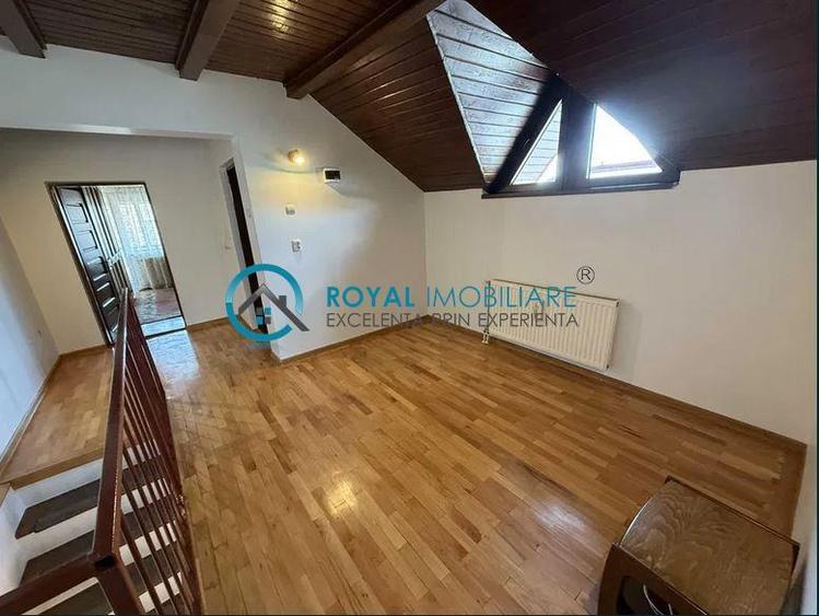 Royal Imobiliare - Vanzare vila zona Cioceanu