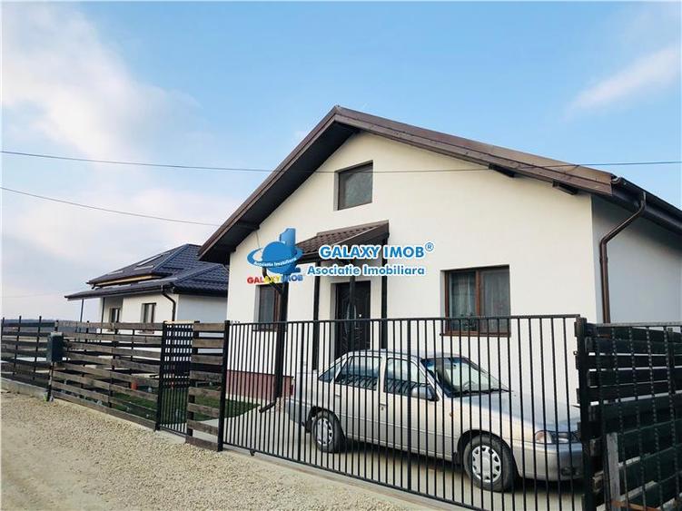 Vanzare vila individuala la cheie 4 camere Sabareni - Central