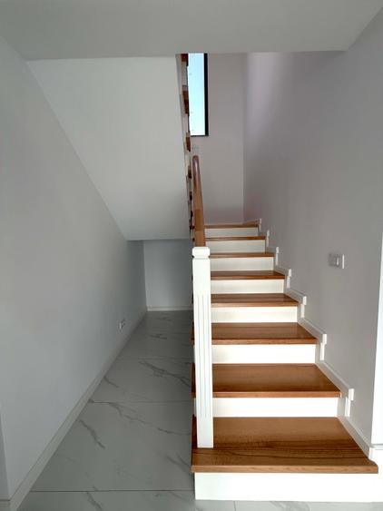 Casa INTABULATA, pregătita pentru mutare, 3 dormitoare + curte generoasă!