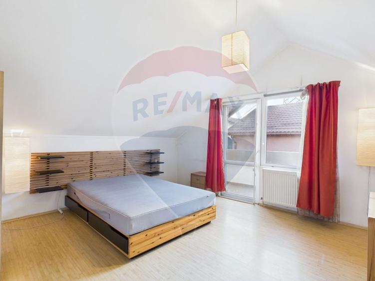 Casă / Vilă 6 camere Pantelimon