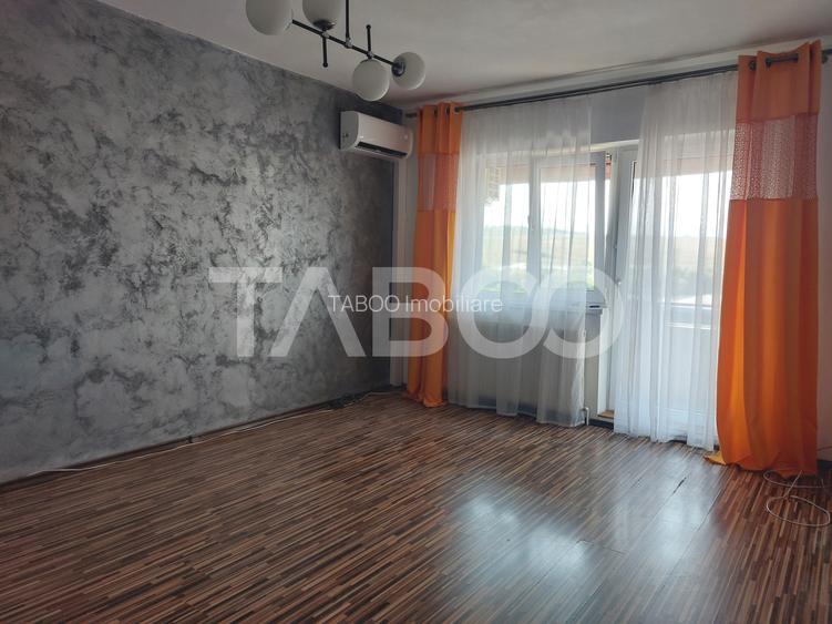 Apartament spatios 49 mp 2 camere decomandate 2 balcone Cisnadie