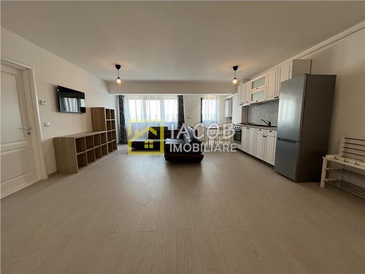 Apartament 3 camere, Str. Vadul Bistritei, Bacau