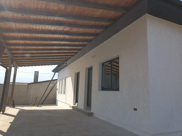 CASĂ NOUĂ – CUMPĂNA | 610 MP TEREN | UTILITĂȚI | STRADĂ ASFALTATĂ