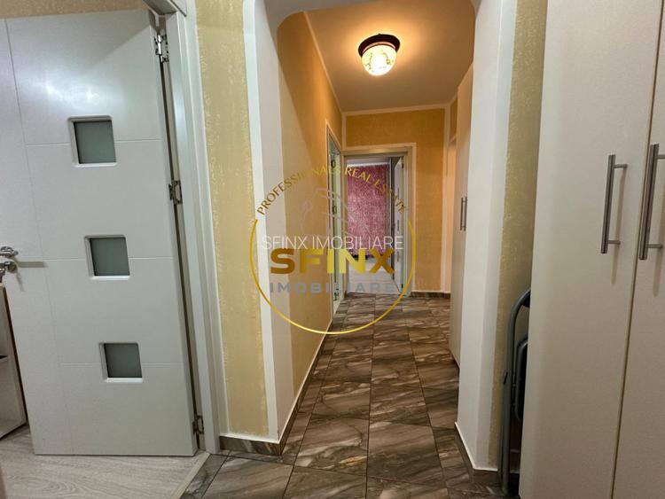 Apartament  3 camere  de inchiriat zona Decebal - 5