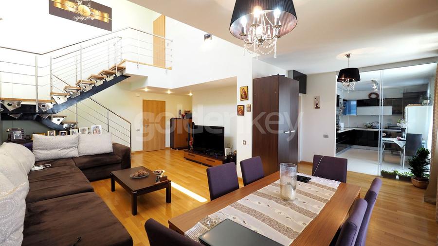 Penthouse duplex cu 5 camere | 250sqm | 2 garaje | terasa 55mp