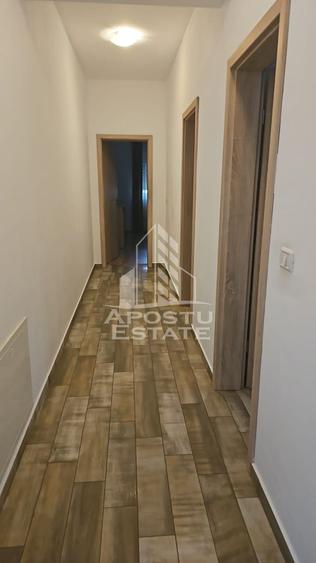 Duplex cu 3 camere,de inchiriat, zona Dumbravita