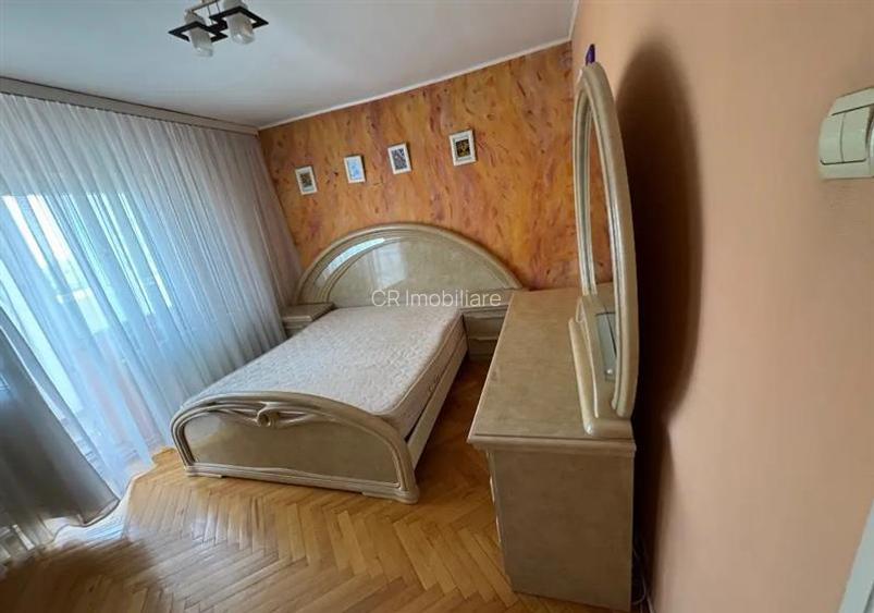 Apartament 3 camere Brancoveanu Metrou/ 2 bai - 3