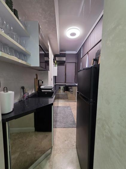 Apartament 2 camere de lux - zona Km.5 - 130.000 euro(Cod E8)