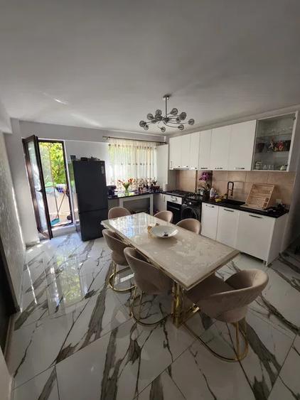 Apartament 4 camere de vanzare, zona Somesului / Stadionului