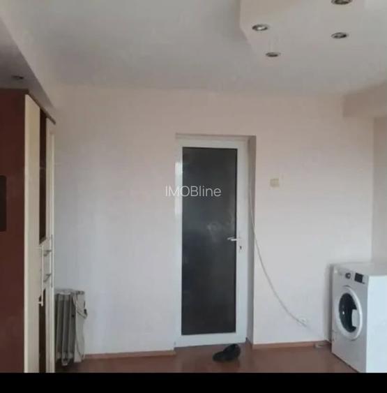 Garsonieră zona Cet mobilată utilată 22 mp - 3