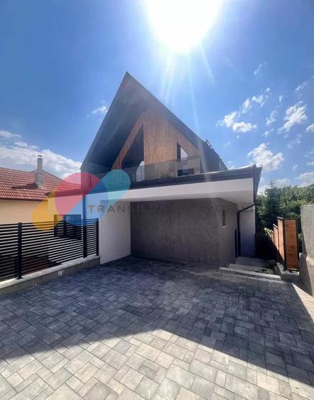 Duplex premium, 4 camere, 127 mp-Dambul Rotund