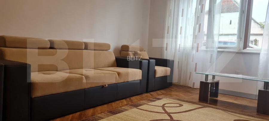 Oportunitate! Casa Bod pe un singur nivel, teren 980 mp pivnita, garaj ,mobilata - 7