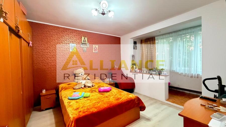 Metrou Aparatorii Patriei ~ Apartament 3 camere decomandat