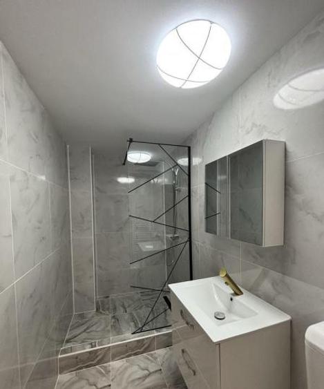 Vânzare Apartament 2 camere în 13 Septembrie, DECOMANDAT,60 mp, RENOVAT