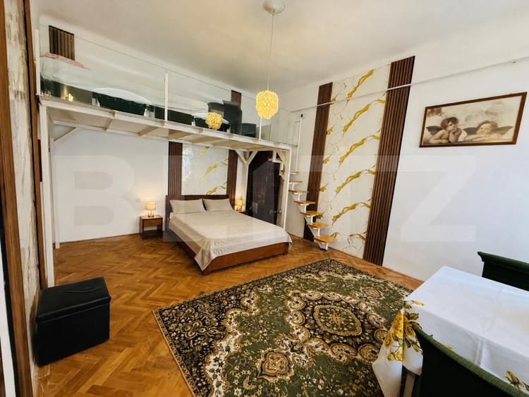 Garsonieră spațioasă, tip duplex, în centrul istoric al Brașovului
