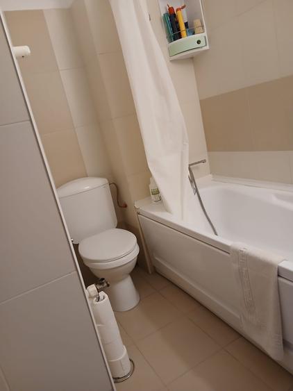 2 Camere Valea Lupului de 53mp - Etaj intermediar - zona CardioDent - Loc de parcare inclus.