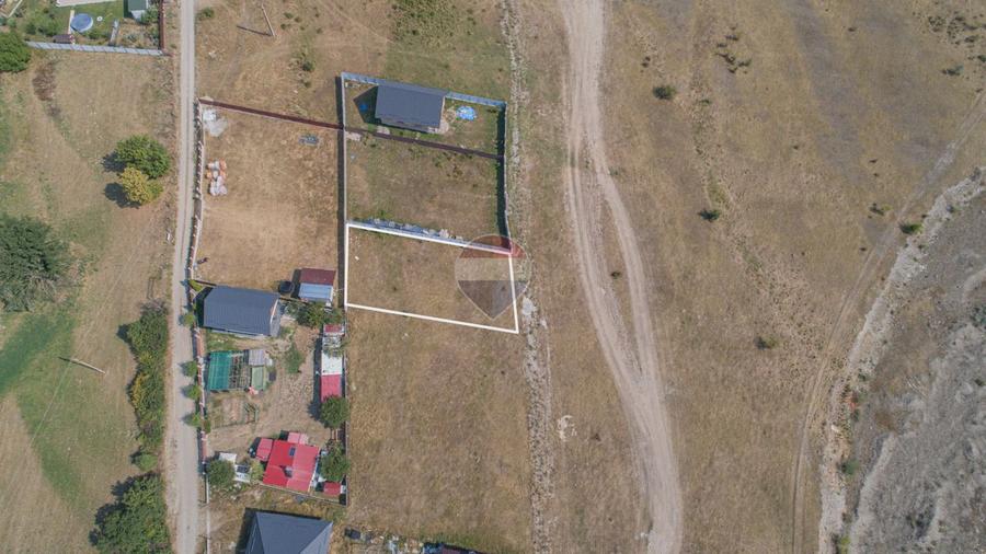 Rezervat! Teren intravilan 600 mp | Cărpinis | PUZ aprobat | P+E+M