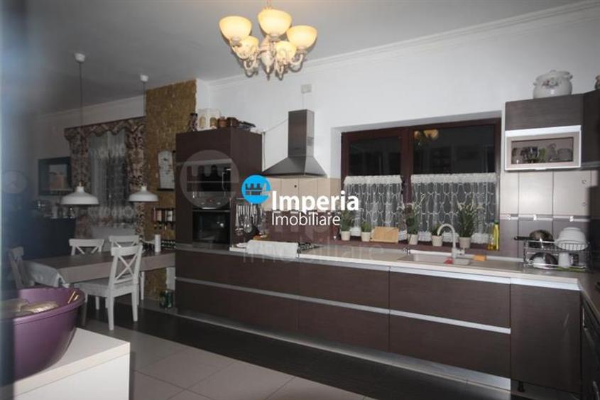 Casa de vanzare in Iasi, zona Bucium