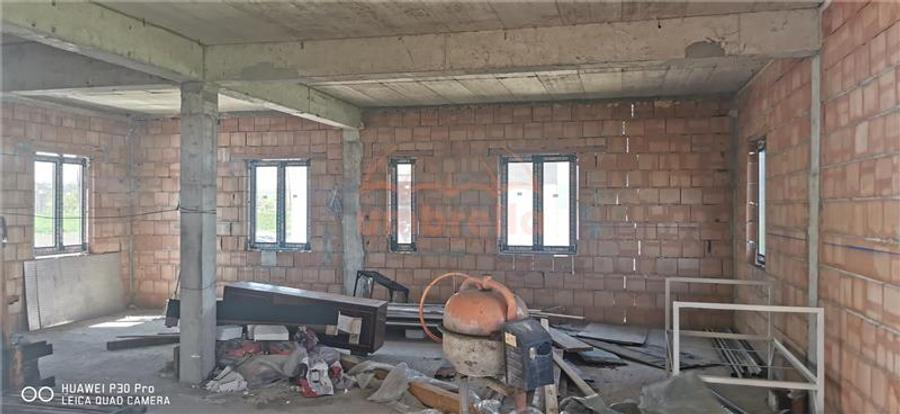 Vila - Pensiune de vanzare, 18 camere in Fundatura-Iclod, Cluj !