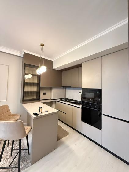 VANZARE APARTAMENT 2 CAMERE COMPARTIMENTARE MODERNA-BALCON LA PARTER