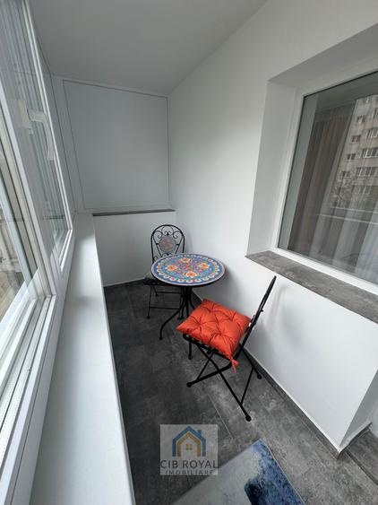 Inchiriez apt. ULTRACENTRAL 2 cam. LUX, Bd. Unirii, zona Alba Iulia, renovat