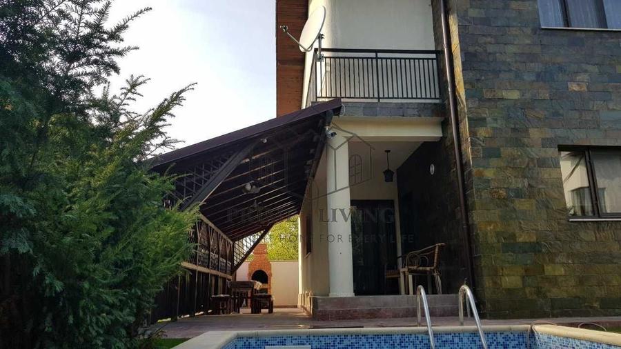 VILA INDIVIDUALA CU PISCINA SI GRADINA SPATIOASA IN ZONA PIPERA