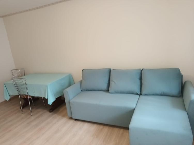 Închiriez apartament 2 camere decomandat