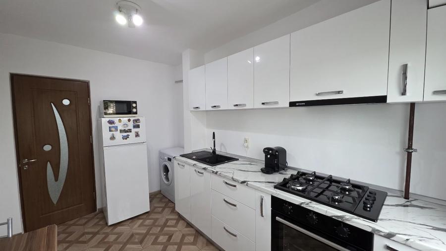 Apartament 2 camere renovat recent – Inel II, Constanța