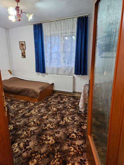 GARSONIERA SIMPLA - MOBILATA SI UTILATA - COMISION 0% - INTRE GORJ SI LUJER-